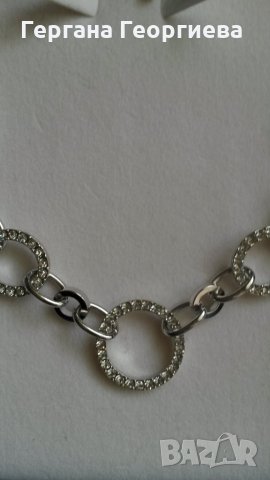 Дамско колие SVAROVSKI, снимка 2 - Колиета, медальони, синджири - 26678253