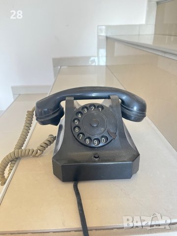 Стар телефон Ворошилов, снимка 1 - Антикварни и старинни предмети - 43068972