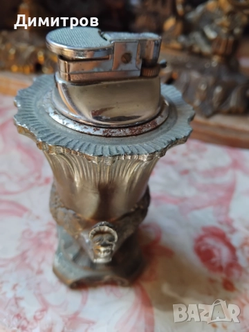 Стара бронзова запалка, снимка 4 - Антикварни и старинни предмети - 51508453