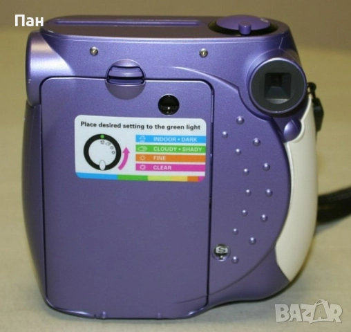 Апарат за моментни снимки Polaroid 300, снимка 2 - Фотоапарати - 51854446
