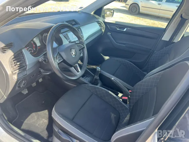Skoda Fabia 1.0 75к.с. Шкода Фабиа, снимка 10 - Автомобили и джипове - 50328622