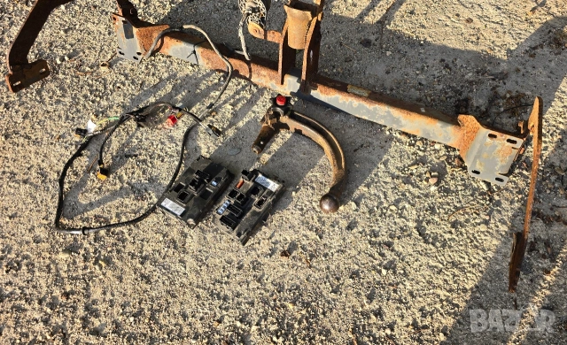 Теглич Пежо 407 седан Peugeot с модул модули, снимка 2 - Части - 53201986