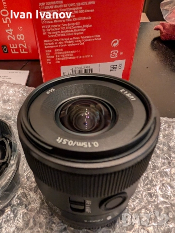 Sony E11mm F1.8 чисто нов, снимка 3 - Обективи и филтри - 52015375