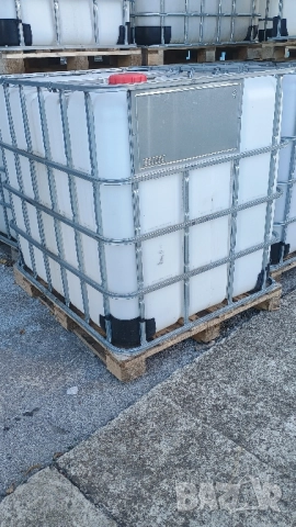 Бидон 1000л. и стоманена решетка., снимка 2 - Бидони, бурета и бъчви - 52224895