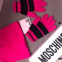 Шапка и ръкавици Moschino, снимка 2 - Шапки - 27592409