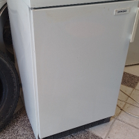 хладилник SIEMENS с вътрешна камера, снимка 1 - Хладилници - 44858387