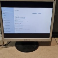 Монитор Samsung 720N, снимка 2 - Монитори - 39596753