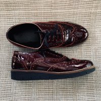 Красиви удобни обувки brogue , снимка 1 - Дамски ежедневни обувки - 40393745