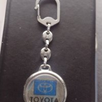 Стилен здрав ключодържател TOYOTA за ценители на марката 18430, снимка 1 - Други - 43512207