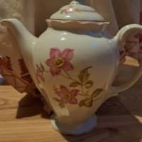 стар порцеланов чайник, снимка 3 - Антикварни и старинни предмети - 43764000