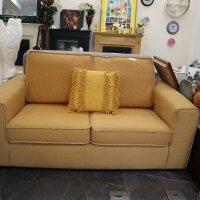 Двуместен диван - цвят охра, снимка 2 - Дивани и мека мебел - 43116428