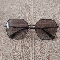 Слънчеви очила Vogue, снимка 1 - Слънчеви и диоптрични очила - 37395846