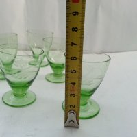 Ретро чашки с гарафа за ракия цветно зелено стъкло, снимка 4 - Антикварни и старинни предмети - 33551594