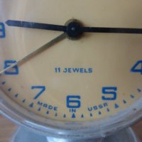 Будилник часовник Слава тъмно зелен , снимка 4 - Антикварни и старинни предмети - 43136176