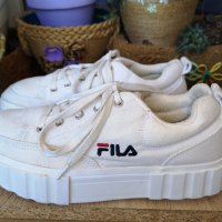 Спортни обувки Fila 40н.Оригинални , снимка 1 - Маратонки - 40052567