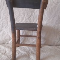 Старо Детско Малко Дървено Столче, снимка 6 - Антикварни и старинни предмети - 43628835