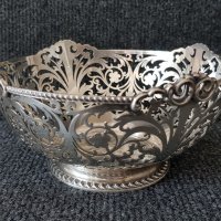 Сребърна ажурна сребро купа чаша тас Стара Англия 1913г Шефилд, снимка 1 - Антикварни и старинни предмети - 37943716