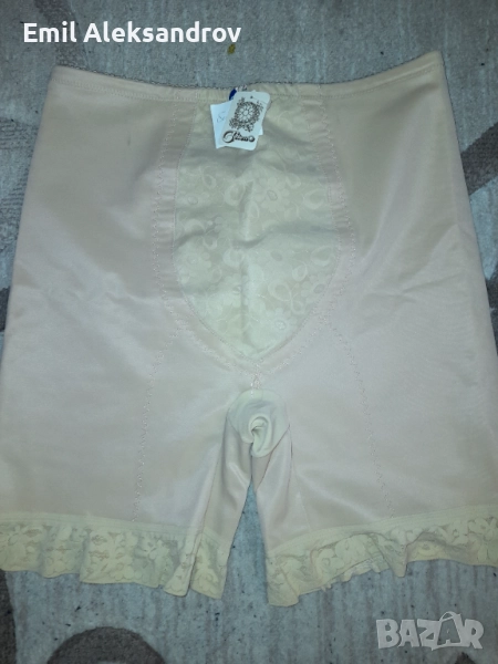 Стягащо бельо , снимка 1