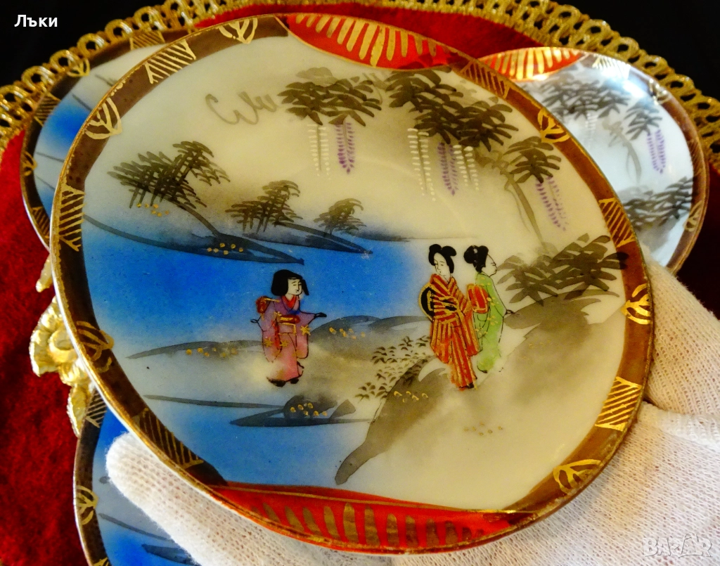 Японски порцеланови чинии 2 броя,злато. , снимка 1