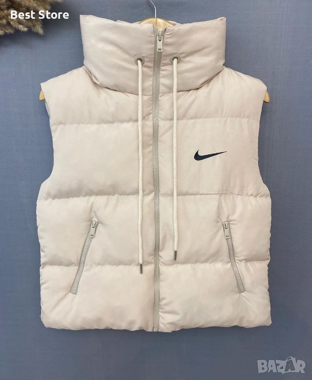 Nike Бежов Дамски Елек Найк , снимка 1