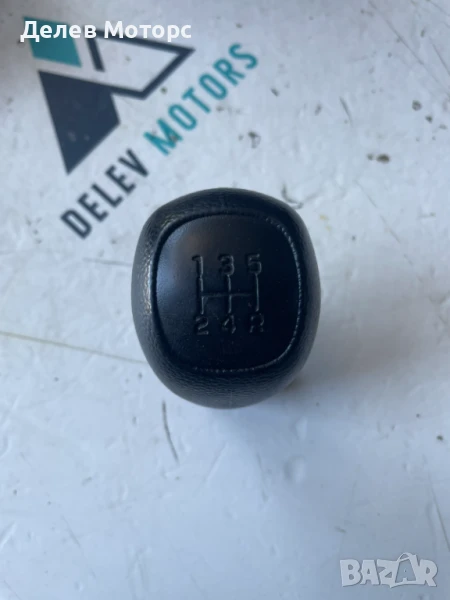 Топка за скоростен лост от Hyundai I10 1.0 MPI, 67 кс., 5 ск., двигател G3LD, 3000 км., 2023г., снимка 1