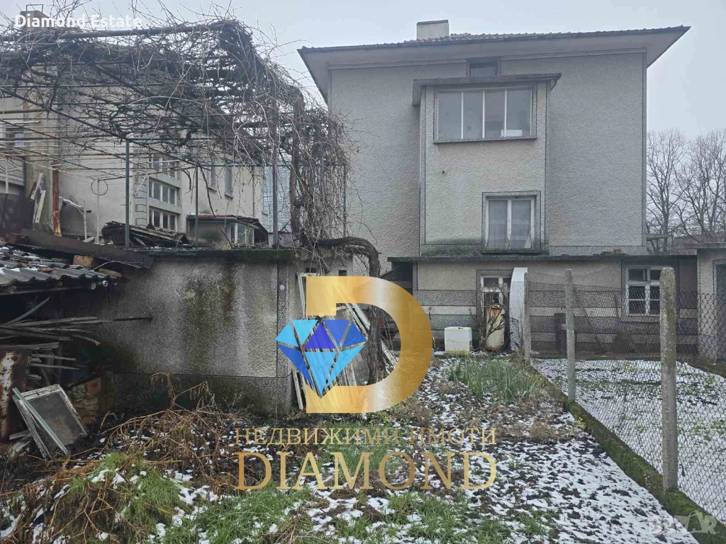 Втори етаж от къща в Димитровград, кв. Раковски, снимка 1