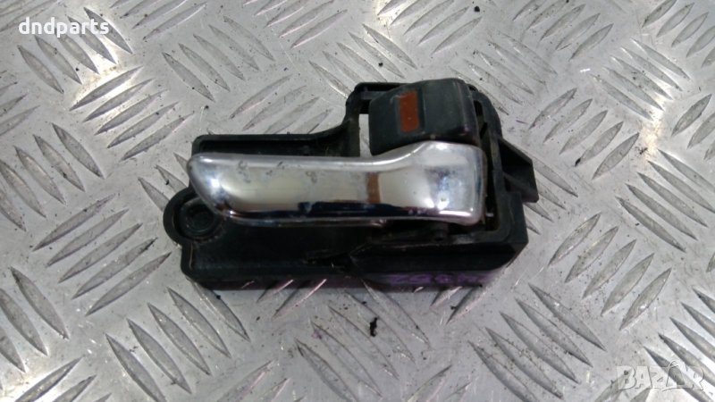 Предна дясна вътрешна дръжка Toyota Avensis,2001г., снимка 1