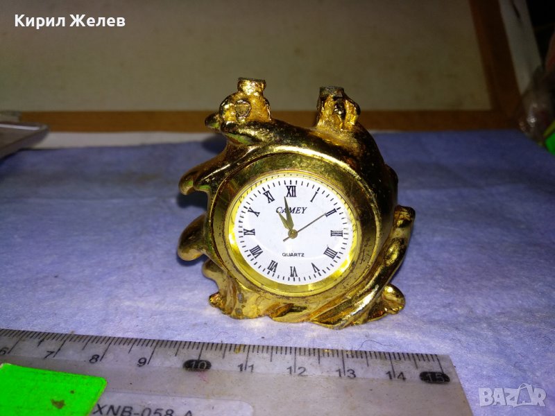 Стар ПОЗЛАТЕН МЕТАЛЕН НАСТОЛЕН КВАРЦОВ ЧАСОВНИК CAMEY 41282, снимка 1