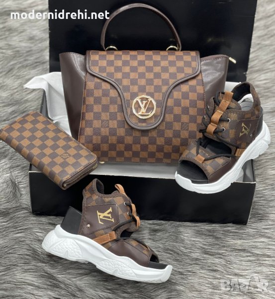 Дамска чанта портфейл и сандали Louis Vuitton код 112, снимка 1