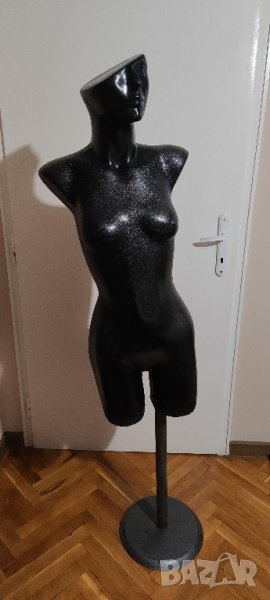 Дамски манекен - торс със стойка, снимка 1