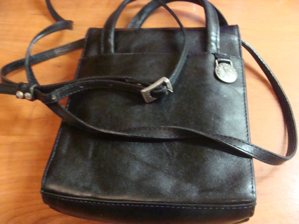 разпродавам ADAX Оригинална чанта естествена кожа в Чанти в гр. Сливен -  ID26674751 — Bazar.bg