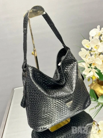 чанти guess , снимка 8 - Чанти - 51303481