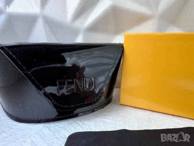 Fendi Дамски слънчеви очила правоъгълни 3 цвята с камъни, снимка 15 - Слънчеви и диоптрични очила - 48002391