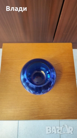 Малка кръгла ваза от тъмно синьо стъкло, снимка 3 - Вази - 53145777