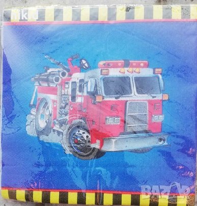 Пожарна пожарникарска кола 10 бр парти салфетки рожден ден, снимка 1 - Аксесоари за кухня - 26812146