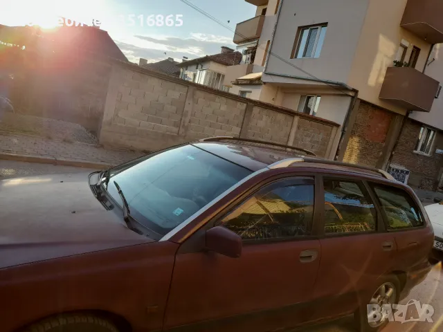 Volvo V40, 1.8 бензин, снимка 10 - Автомобили и джипове - 47855351