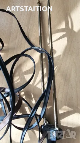 Стара антена за радио, телевизор и др. 