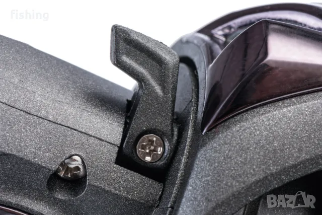 Макара за Риболов Mivardi Ajax 3000/4000, снимка 3 - Макари - 48669486