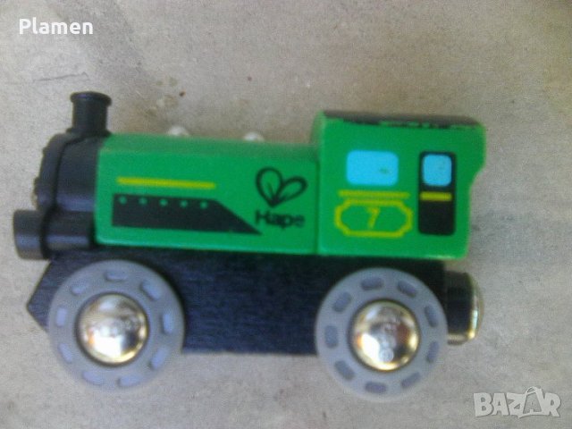 Дървено локомотивче играчка от Германия