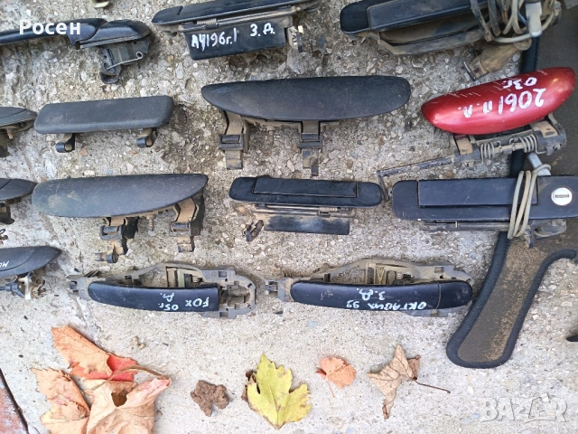 Външни дръжки за автомобили, снимка 7 - Части - 52460241