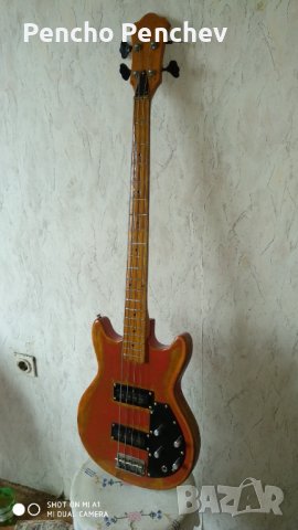 Бас китара, снимка 2 - Китари - 39993587