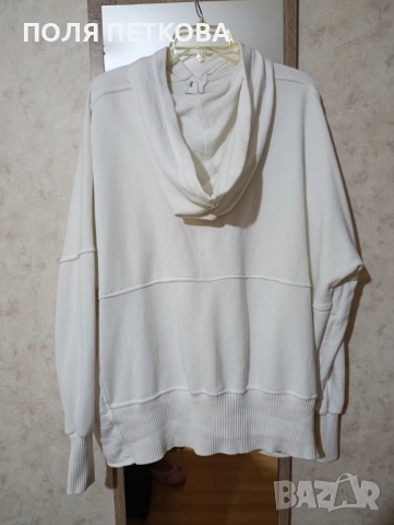 Бяла блуза изчистена широк свободен модел, снимка 3 - Блузи с дълъг ръкав и пуловери - 52042550