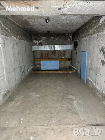 Продавам гараж 12кв.м. в Асеновград, широк център , снимка 1