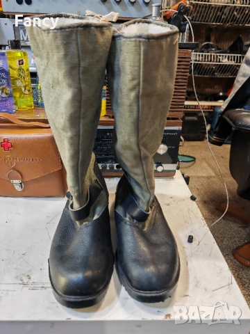 Стари ловни ботуши 46 номер , снимка 2 - Екипировка - 51826444