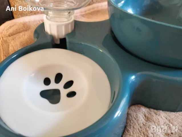 Комбинирана хранилка с поилка