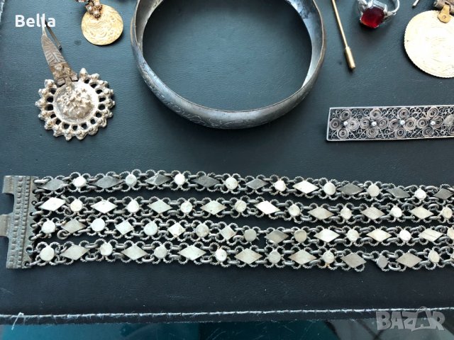 Царски накити-лот, снимка 17 - Антикварни и старинни предмети - 25711362