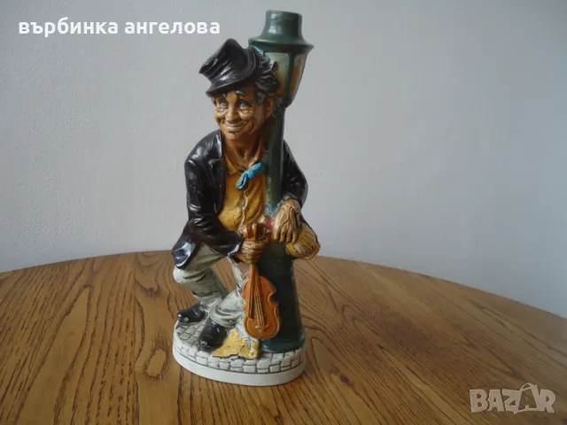 Порцелова фигура, бутилка - Италия