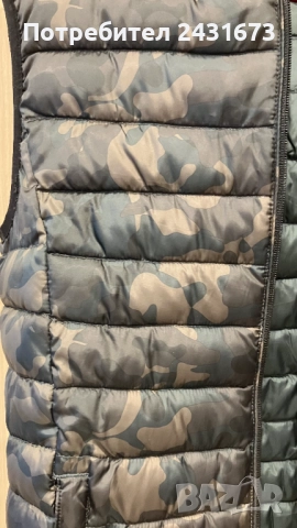 Капитониран елек MANGO с качулка и вата, снимка 2 - Детски якета и елеци - 52865312