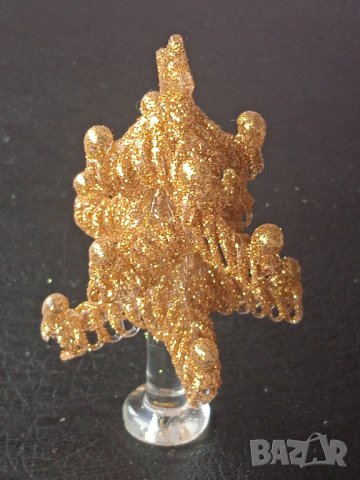 Стъклена мини Коледна Елха с празничен златен брокат, снимка 2 - Декорация за дома - 43199184