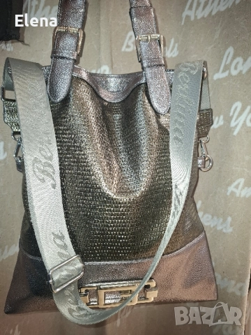 Дамска чанта,имитация на GUESS. , снимка 2 - Чанти - 52078266